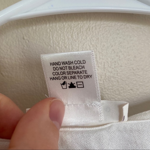 5/$25 🚨LAST CHANCE🚨 Short sleeve button up shirt - Picture 4 of 4